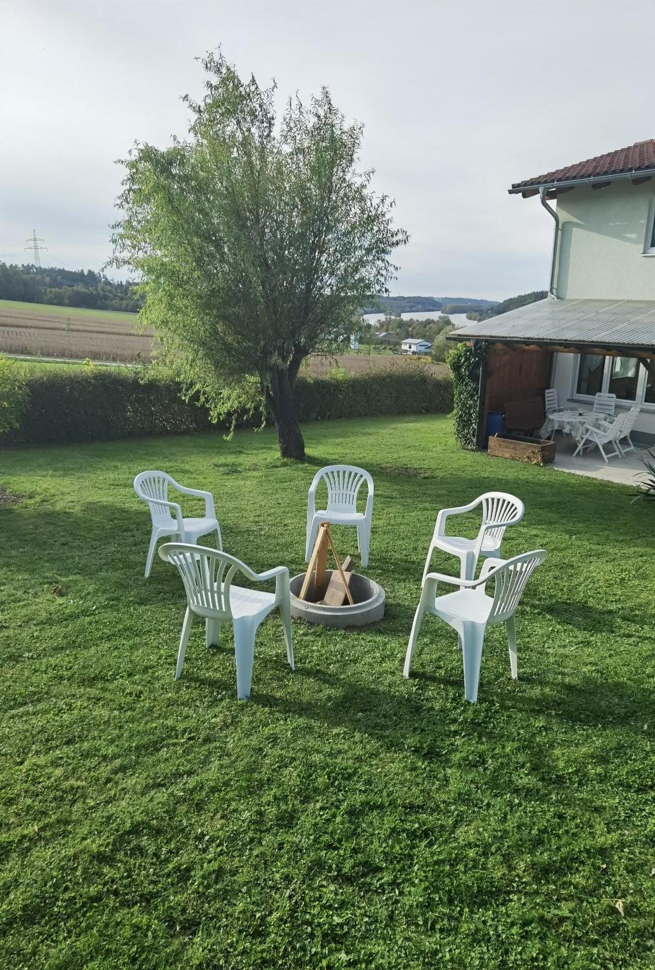 Mitterfelder Donaublick Apartment Vilshofen an der Donau Bagian luar foto